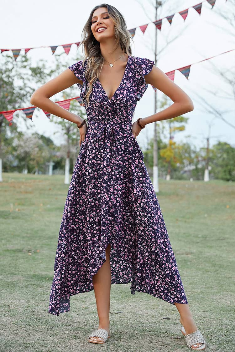 Robes de Soirée Champêtres longues avec motifs floraux, coupe asymétrique pour un style glamour.